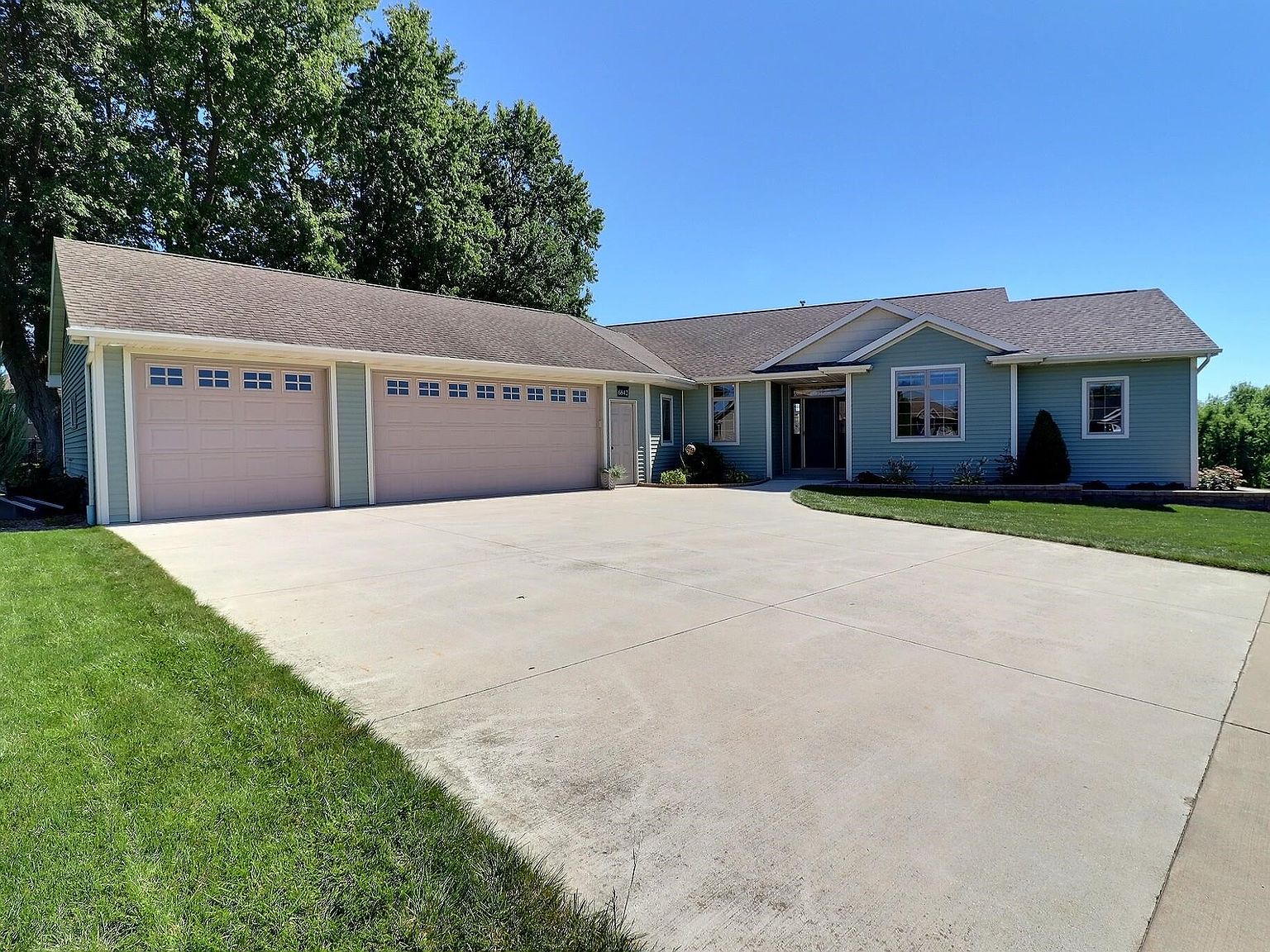 6842 Country Creek Ct, Greenleaf, WI 54126 MLS 50280775 Zillow