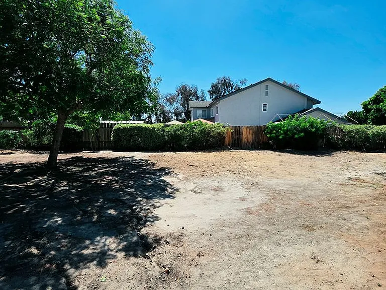 4565 Fieldgate Rd — Photo 20