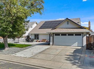 3616 Pelucca Ln, Modesto, CA 95355