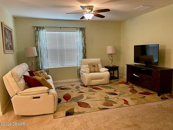 3rd image of 119 Fishermans Cove Dr