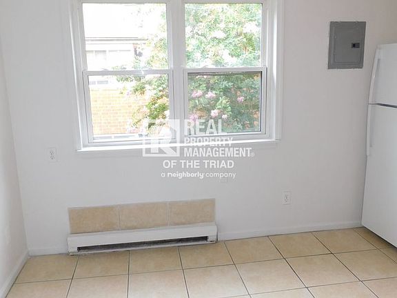 2nd image of 1504 Autumn Dr APT C