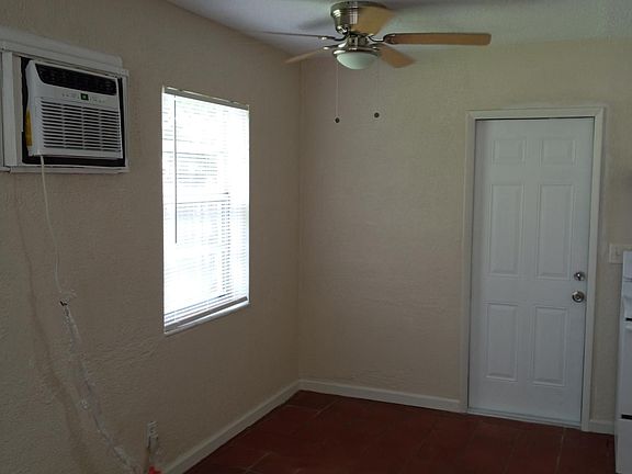 2nd image of 609 NW 18th St #B