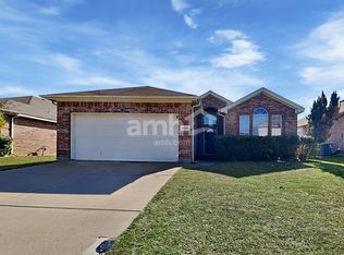 4509 Chaparral Creek Dr, Fort Worth, TX 76123