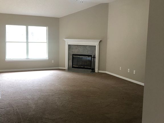 3rd image of 4568 Princess Labeth Ct