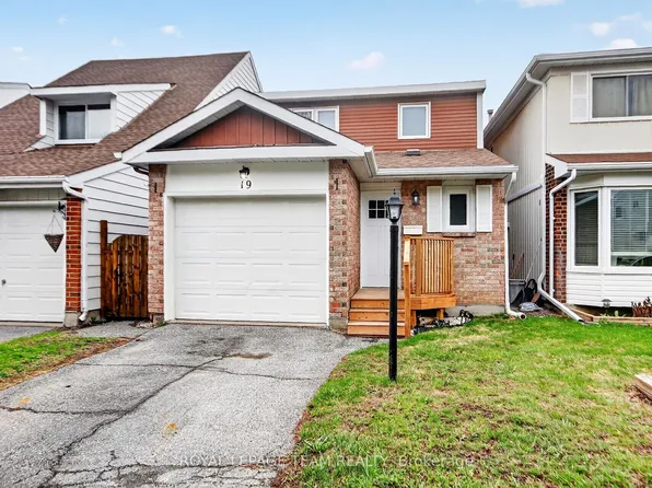 19 E Trafford Ln W #14, Ottawa, ON K2J 1X6