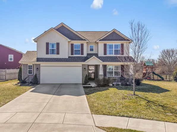 6905 W Wintergreen Ct, McCordsville, IN 46055