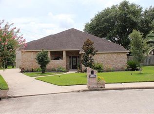 2302 Kerry Cir, Pearland, TX 77581