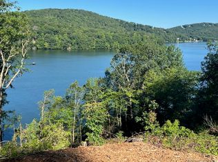 262 Great Plain Rd, Danbury, CT 06811