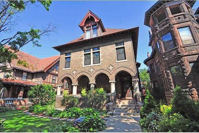1st image of 339 Summit Ave.