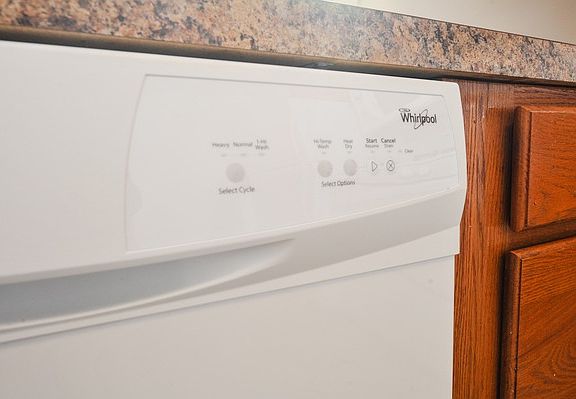 5th image of 23 Montrose Manor Ct APT D