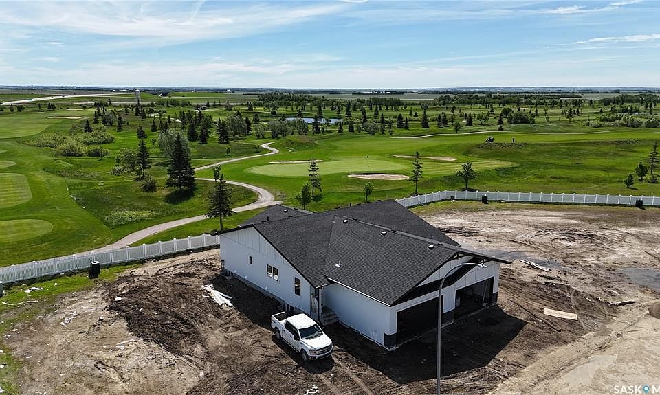 1st image of 858 DeLaet BAY