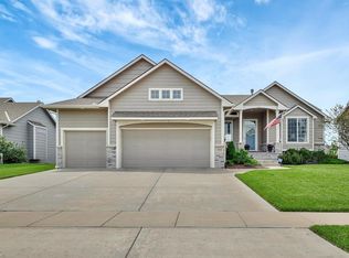 2826 N Woodridge St, Wichita, KS 67226