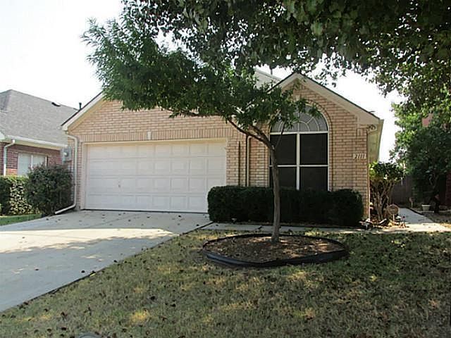 1st image of 2111 Amherst Dr