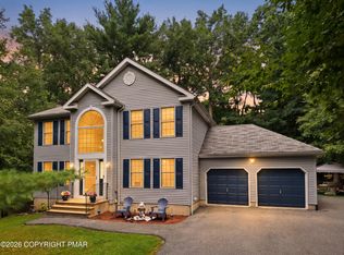 7109 Oakland Ter, East Stroudsburg, PA 18301