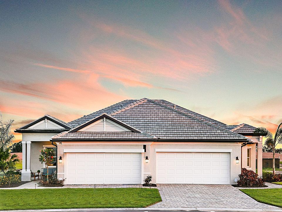 newly constructed 1671 sqft duplex - villa in a desired Lakewood Ranch community Sweetwater