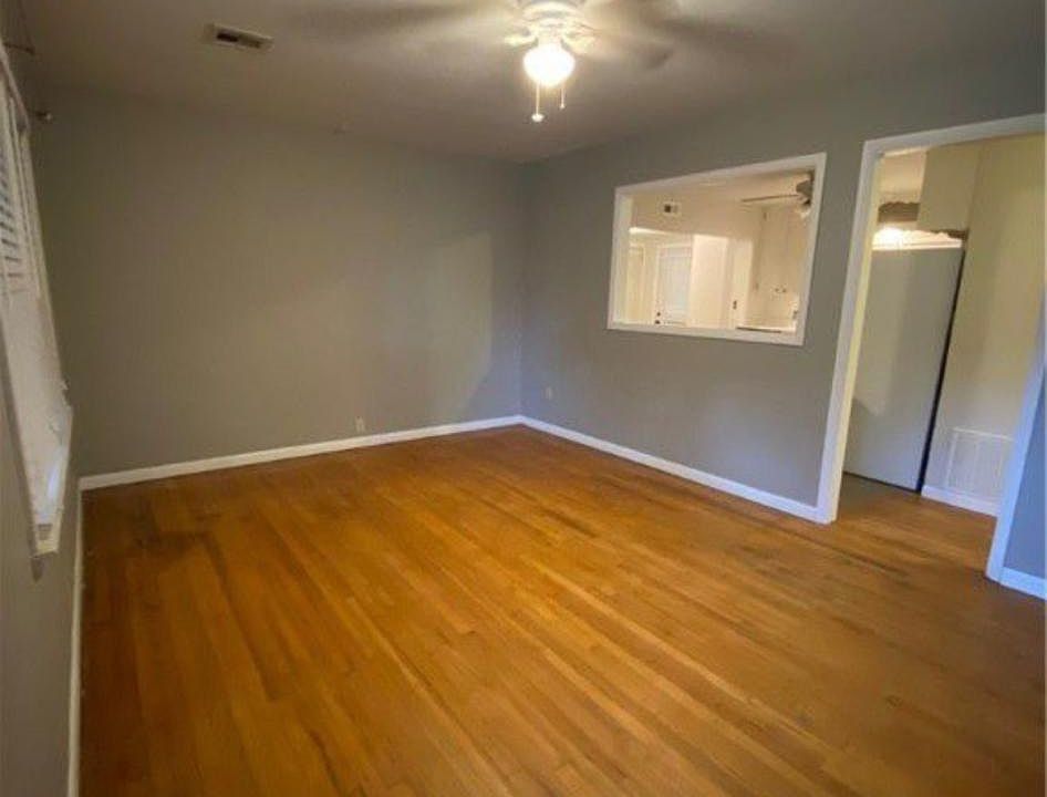 1st image of 707 S 2nd St
