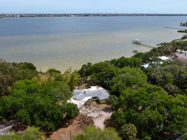 8690 S Tropical Trl, Merritt Island, FL 32952