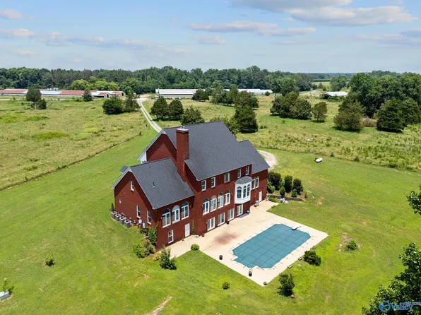 397 County Road 308, Fort Payne, AL 35968