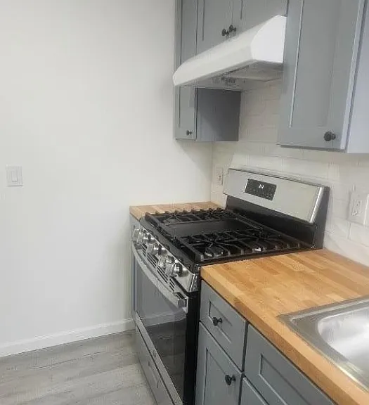 202 Clerk St #2 — Photo 13