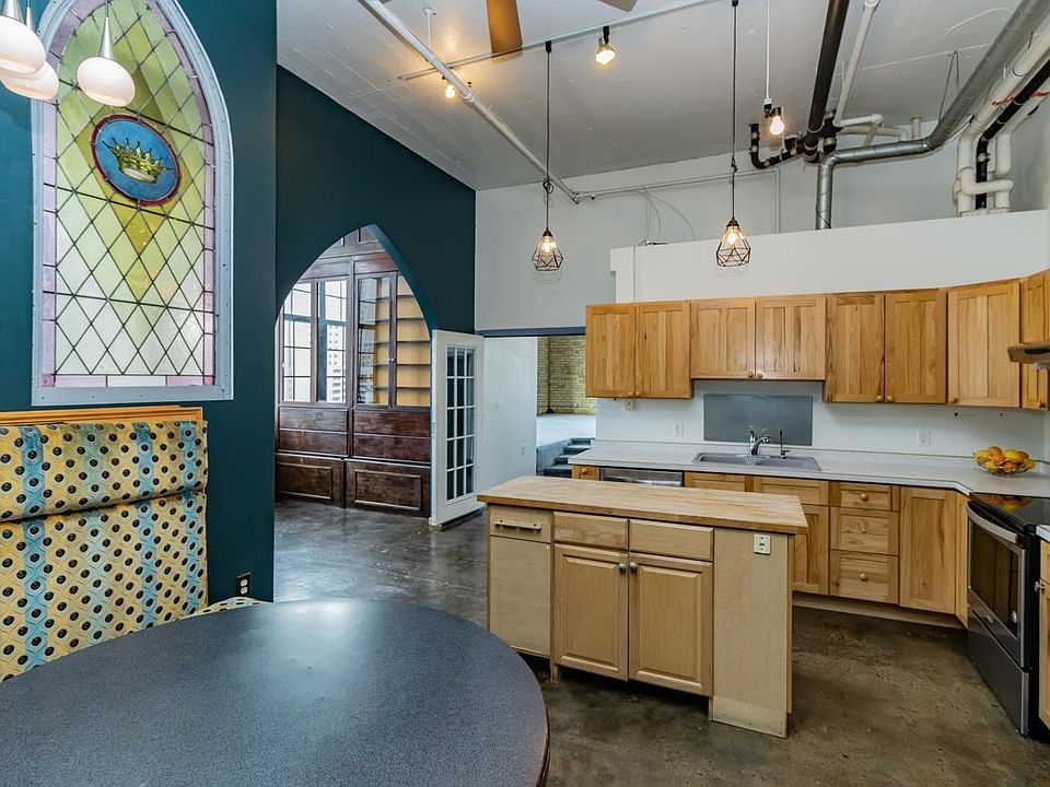 1st image of 500 Robert St #615