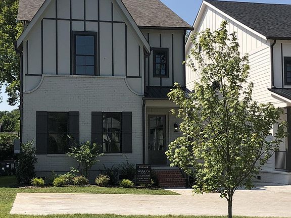 2nd image of 4005A Woodmont Blvd