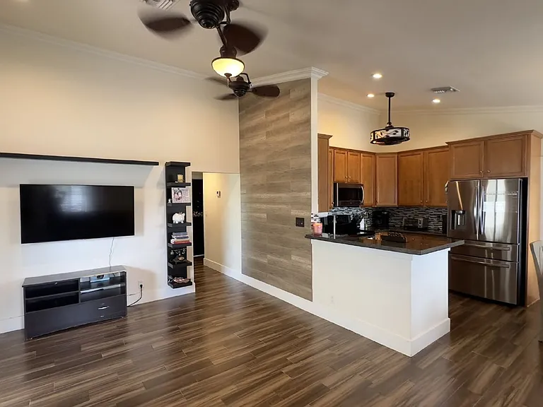 11106 Sacco Dr — Photo 12