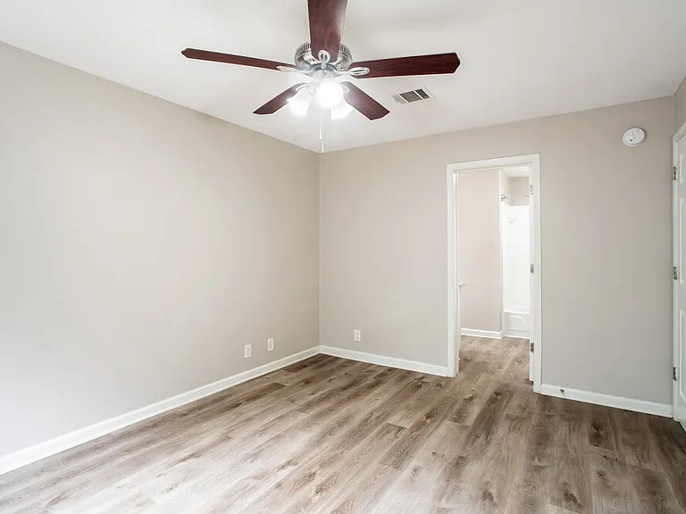21311 Derby Day Ave — Photo 9