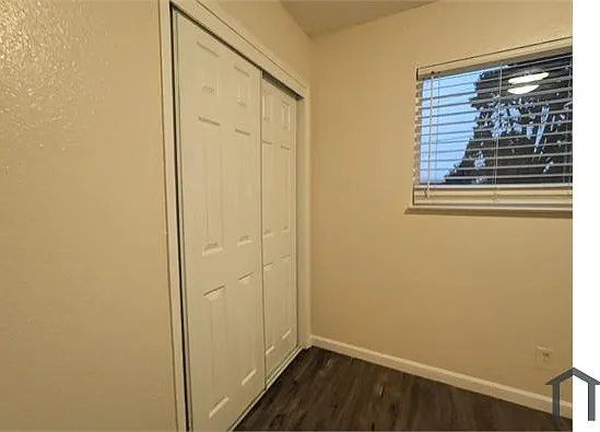 9309 Oscar Ave — Photo 5