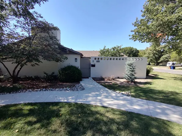 7203 E Huntington St, Wichita, KS 67206