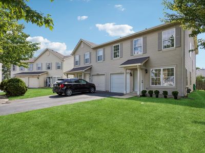 738 S Shannon Dr, Romeoville, IL, 60446