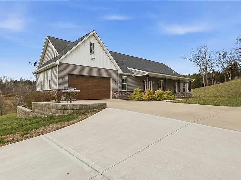 11707 Victory School Rd — Photo 5