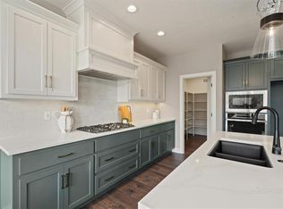 11546 S Olathe View Rd, Olathe, KS 66061