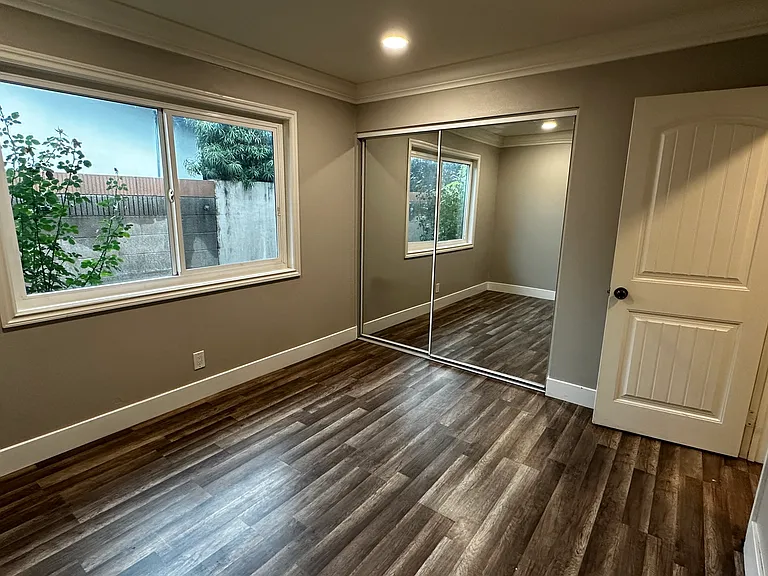9390 Heather Ave — Photo 35