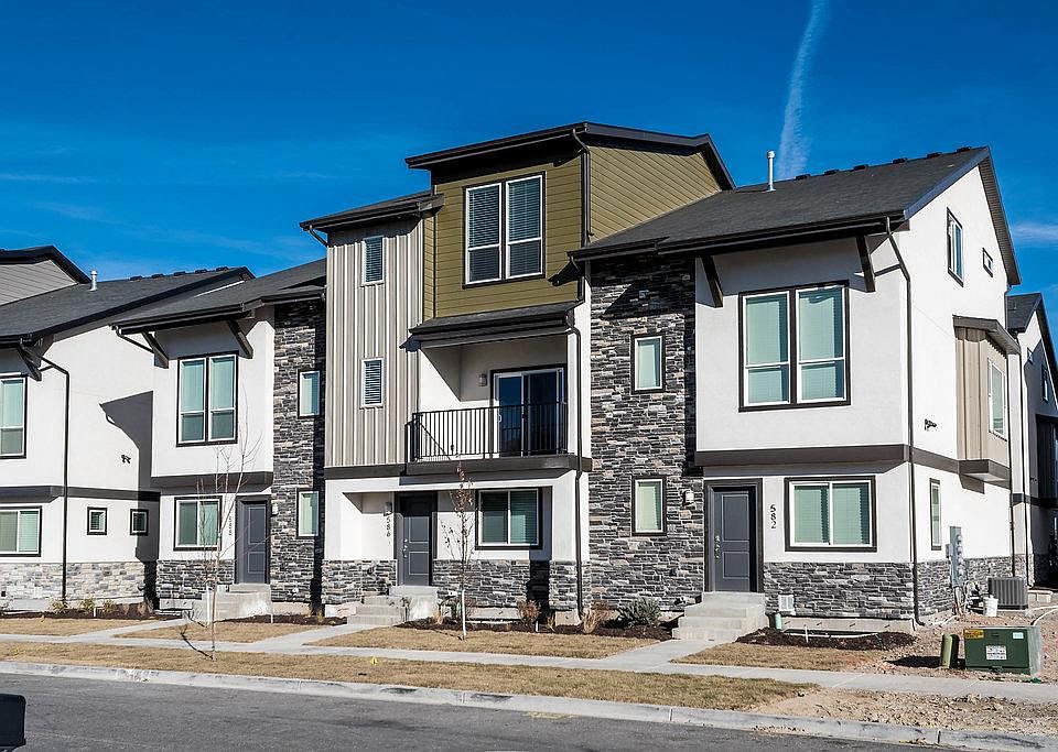1st image of 586 W Life Dr