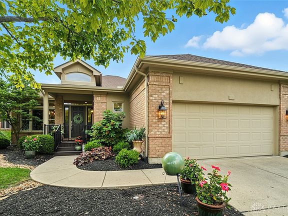 2nd image of 10235 Belleterrace Pl