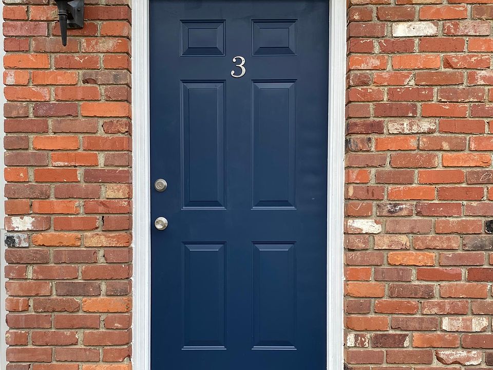 1st image of 1568 Main St APT 3