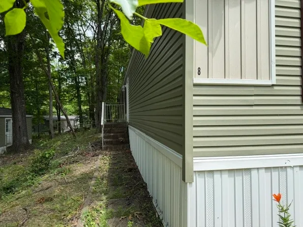 8 Via Milano, Smock, PA 15480