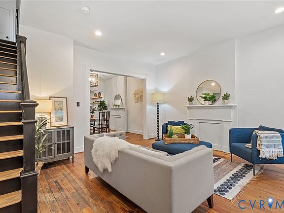 3rd image of 2315 Carrington St