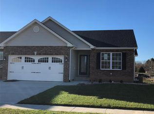 415 Bandmour Pl, O Fallon, IL 62269