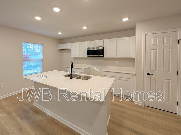 3rd image of 5434 Chenango Blvd