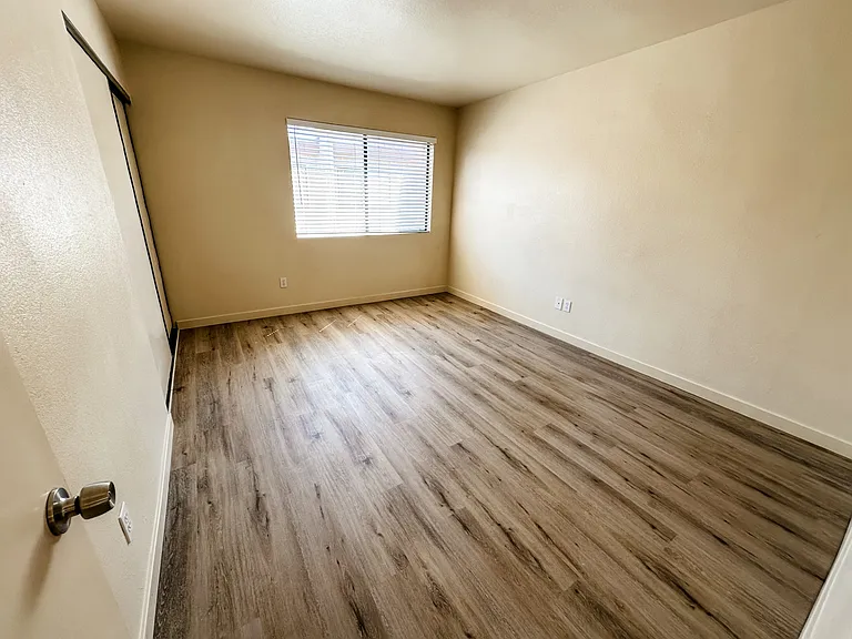 1686 W Barbara Worth Dr #23 — Photo 12