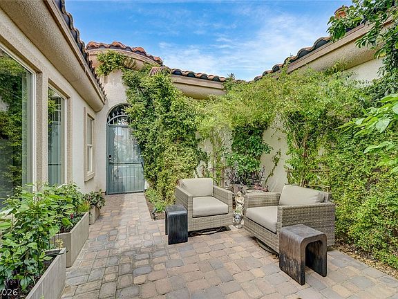 5th image of 2797 Bellini Dr