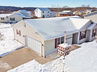 506 Sugar Ave, Belleville, WI 53508