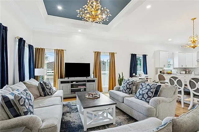 412 Trudeau Dr — Photo 3
