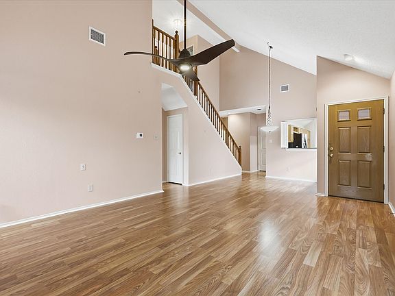 5th image of 5101 Hearthcrest Dr