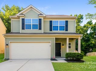 9429 Tavistock Ct, Matthews, NC 28105