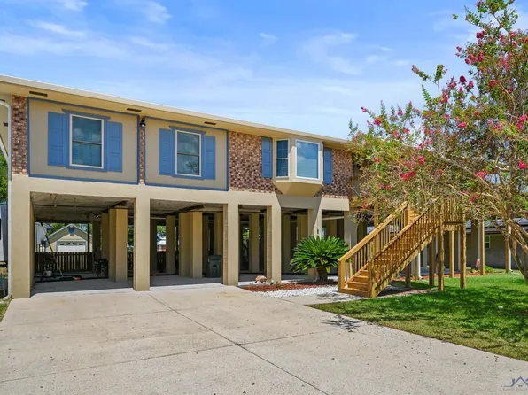 208 S Central Blvd, Chauvin, LA 70344