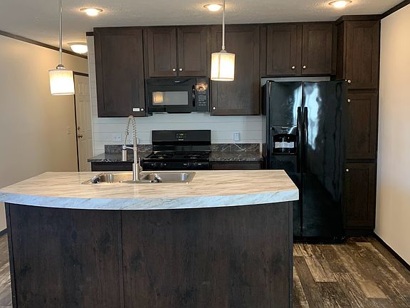 2nd image of 47 Bluebird Hill Dr #138