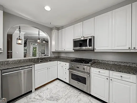 1735 Peachtree St NE #428 — Photo 12