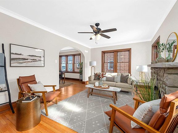 3rd image of 6331 Mardel Ave